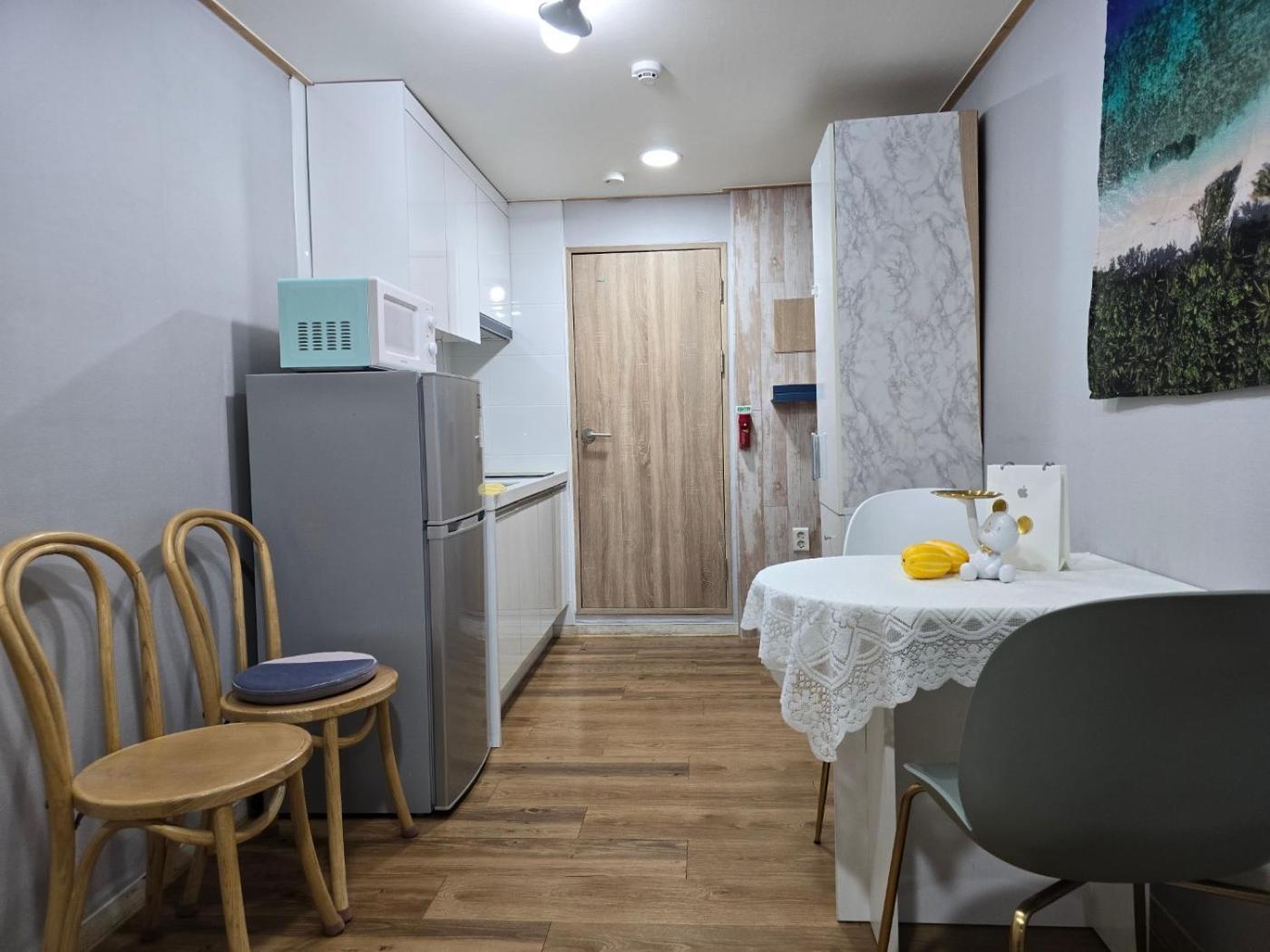 סיאול Hongdae Guest House Room#G#E#D#R#M מראה חיצוני תמונה
